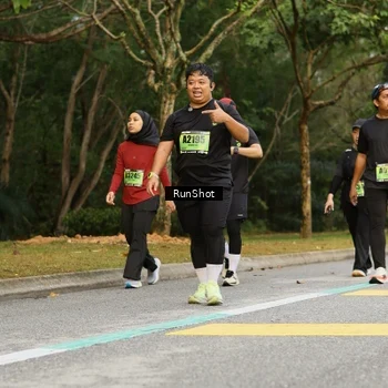 Runner Photo 5466292