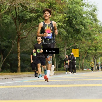 Runner Photo 5466479