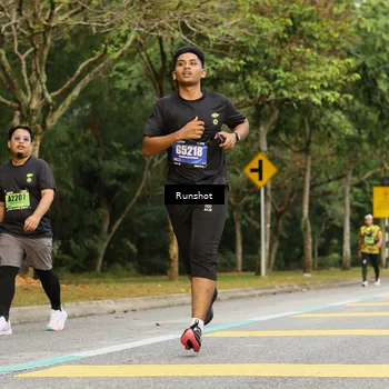 Runner Photo 5466592