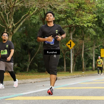 Runner Photo 5466602