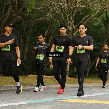 Runner Photo 5466871