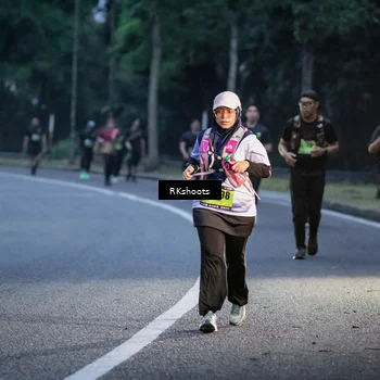 Runner Photo 5466923