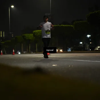 Runner Photo 5467004