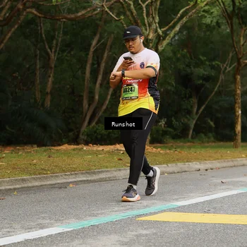 Runner Photo 5467029
