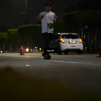 Runner Photo 5467055