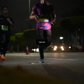 Runner Photo 5467111