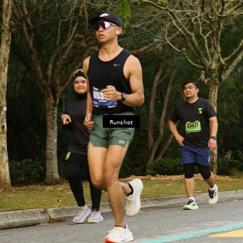 Runner Photo 5467204