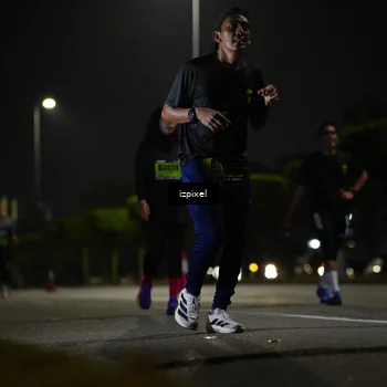 Runner Photo 5467240