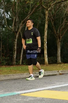 Runner Photo 5467245