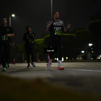 Runner Photo 5467326