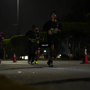 Runner Photo 5467402