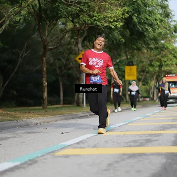 Runner Photo 5467407