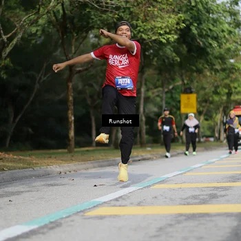 Runner Photo 5467415