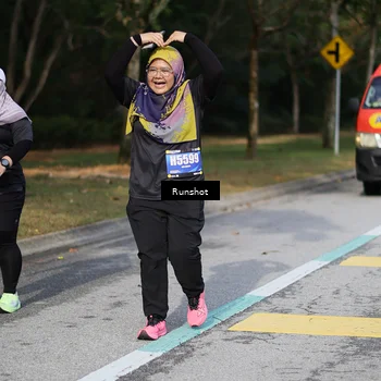 Runner Photo 5467506