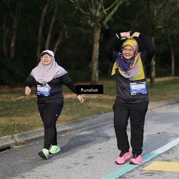 Runner Photo 5467509