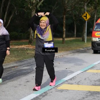 Runner Photo 5467512