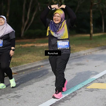 Runner Photo 5467524
