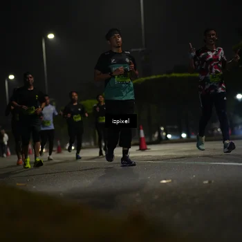 Runner Photo 5467640