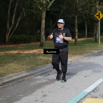 Runner Photo 5467671