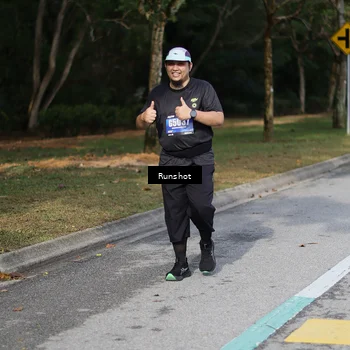 Runner Photo 5467690