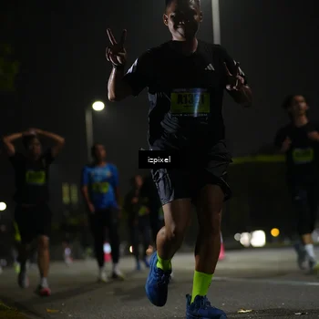 Runner Photo 5467847