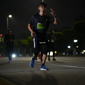 Runner Photo 5468000