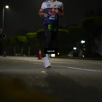 Runner Photo 5468095