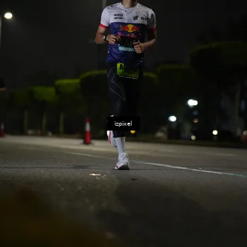 Runner Photo 5468098