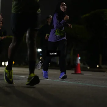 Runner Photo 5468134