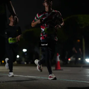 Runner Photo 5468258