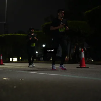 Runner Photo 5468271