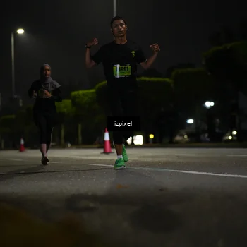 Runner Photo 5468313