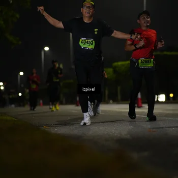 Runner Photo 5468406