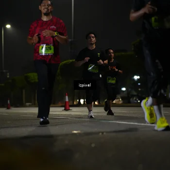 Runner Photo 5468437
