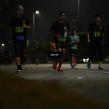 Runner Photo 5468601