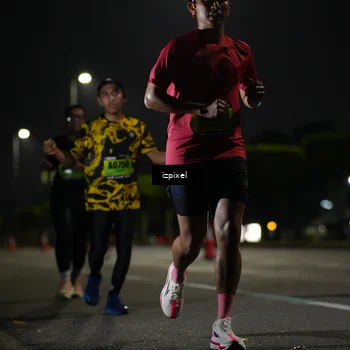 Runner Photo 5468747