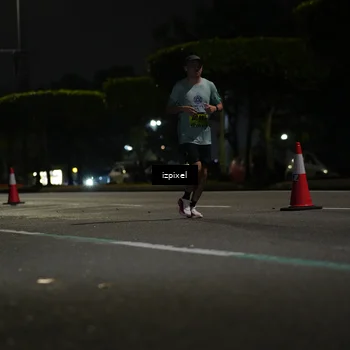 Runner Photo 5468759