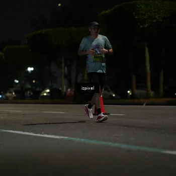 Runner Photo 5468763