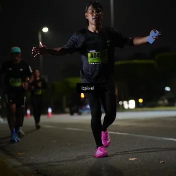 Runner Photo 5468870