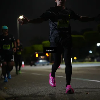 Runner Photo 5468877