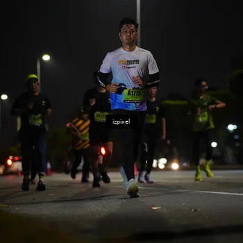 Runner Photo 5469019