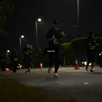 Runner Photo 5469107