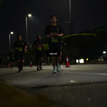 Runner Photo 5469924