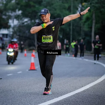 Runner Photo 5470001