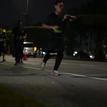 Runner Photo 5470248