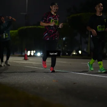 Runner Photo 5470310