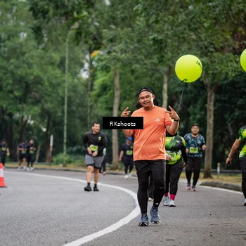 Runner Photo 5470589