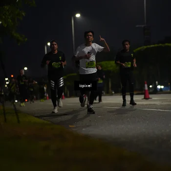 Runner Photo 5470635
