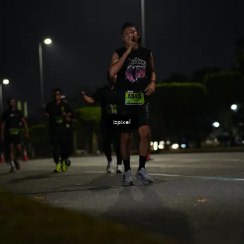 Runner Photo 5470733