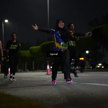 Runner Photo 5470893